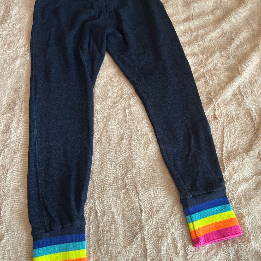 Sundry joggers